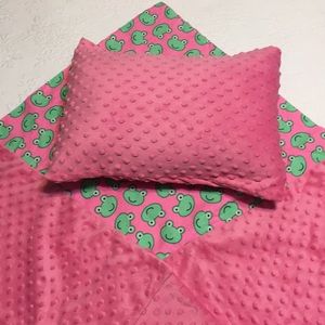 Large Handmade Baby Blanket & Pillow Cover🐣